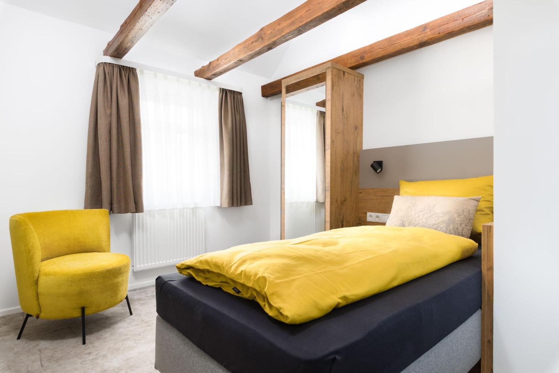 Hotel Zur Traube Uffenheim Buitenkant foto