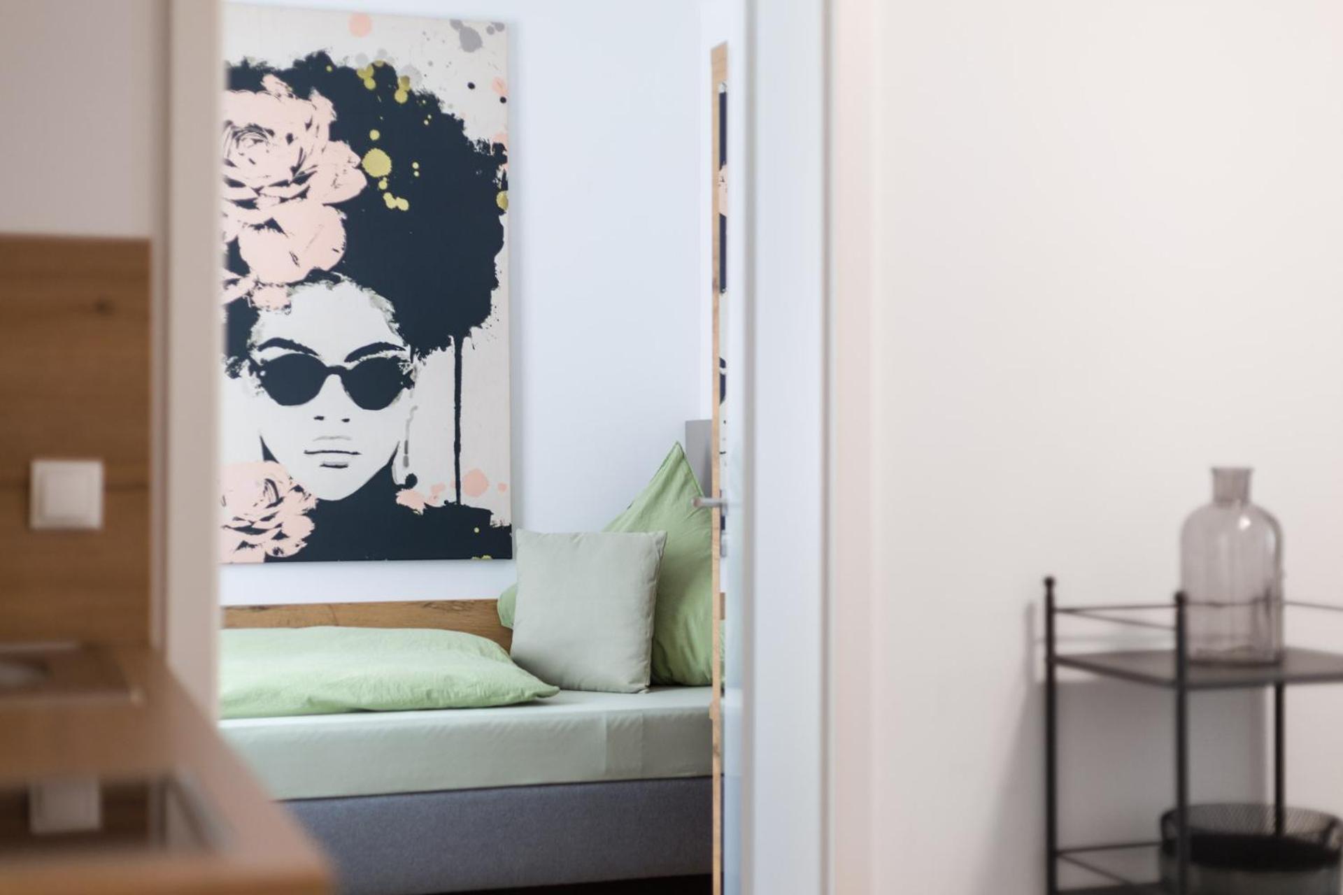 Hotel Zur Traube Uffenheim Buitenkant foto