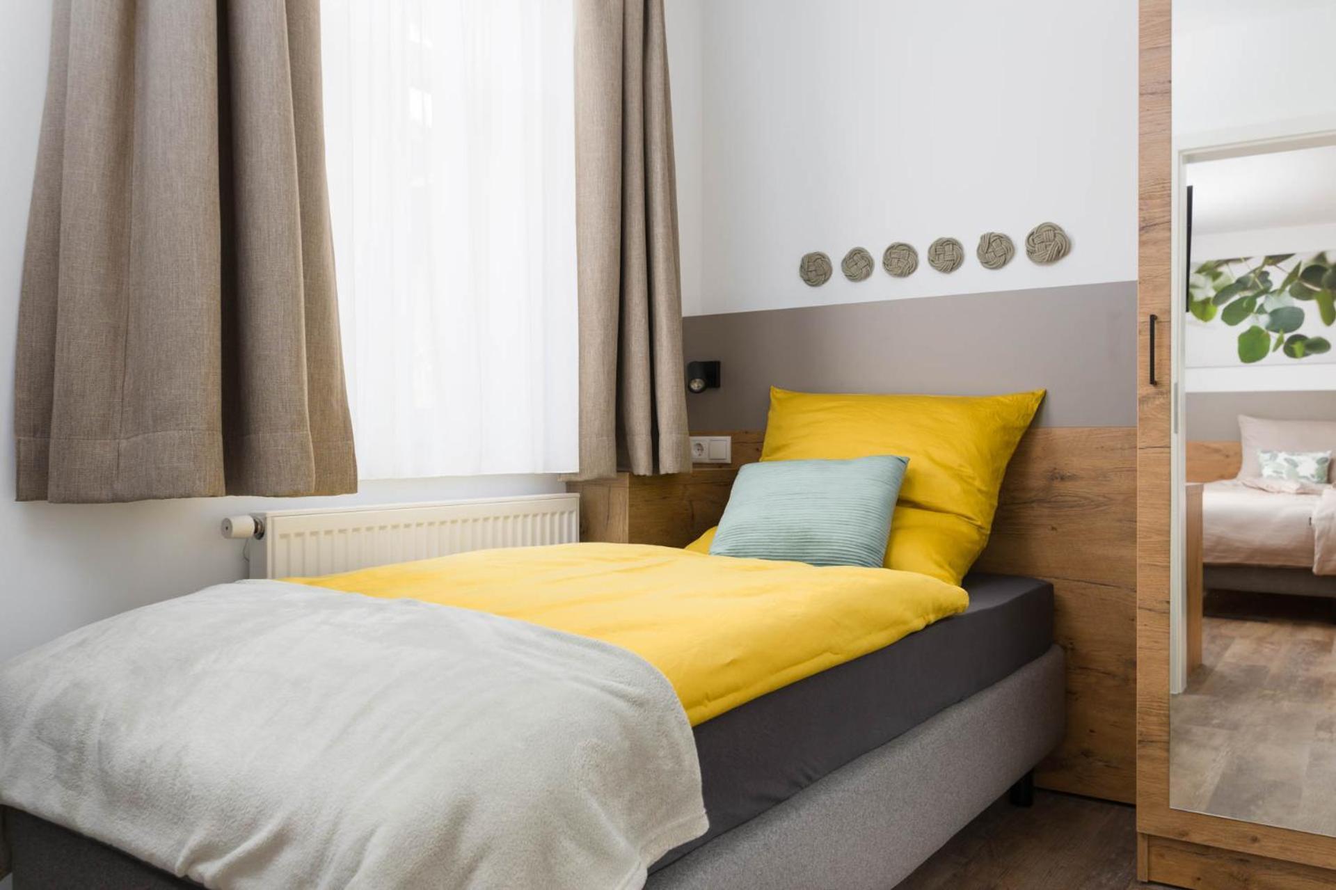 Hotel Zur Traube Uffenheim Buitenkant foto
