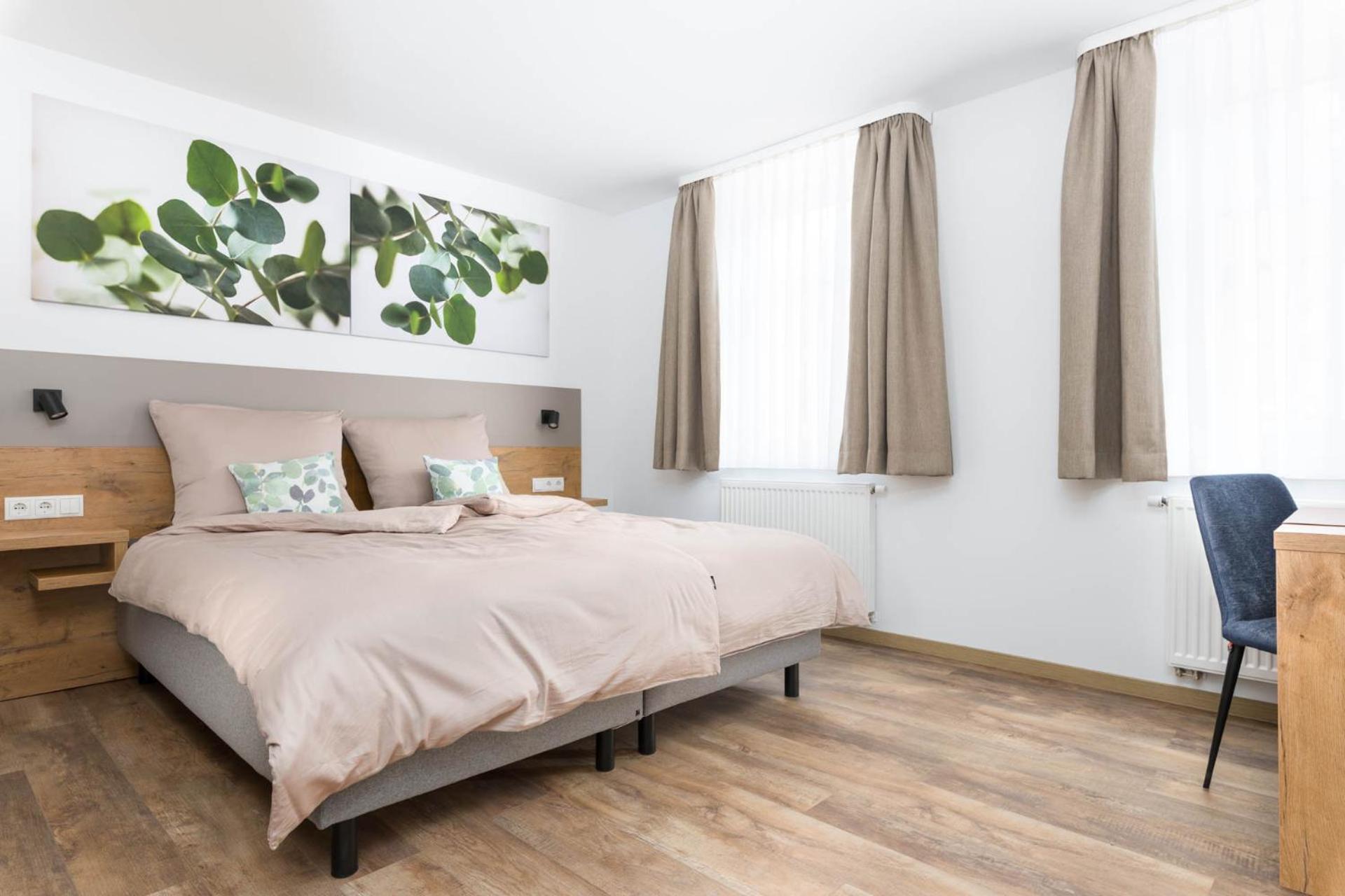 Hotel Zur Traube Uffenheim Buitenkant foto